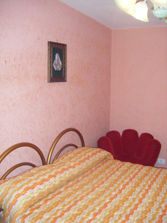 Villa Robinia Massafra Rom bilde